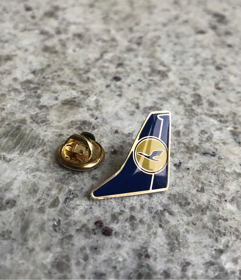 Pin Aircraft Tail Fin Lufthansa old