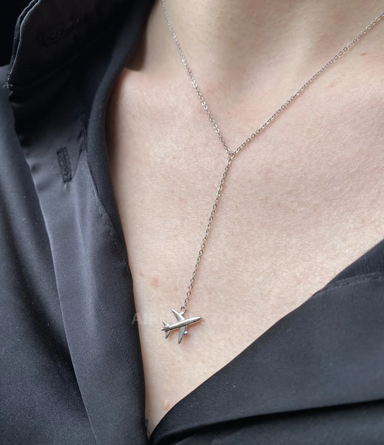 Classic airplane pendant