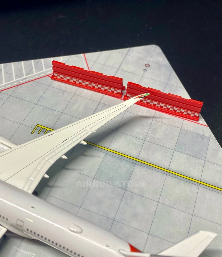 Airport Blast Fence 2in1 Set 1:400