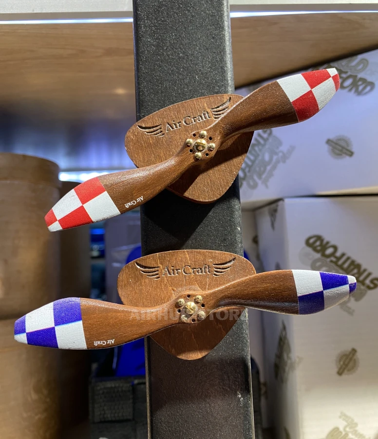 Magnet propeller cage