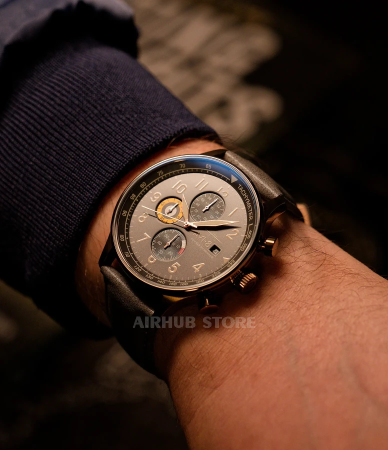 Avi-8 Classic Chronograph Fossil Grey watch