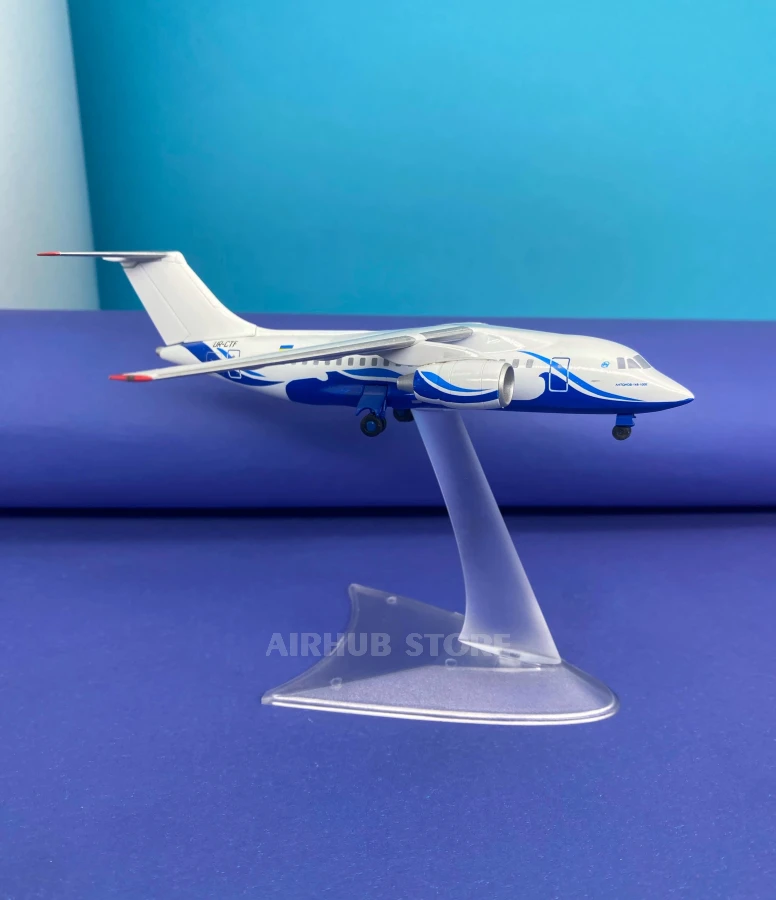 Модель літака Антонов Ан-148 Air Ocean 1:200