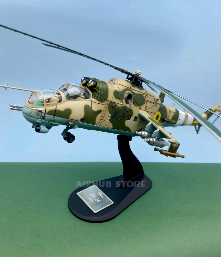 Helicopter Metal Model Mi-24 Hind 1:72