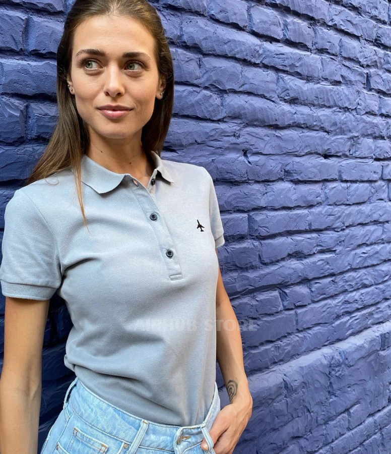 Gray minimalist polo with airplane