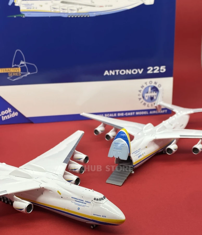 Aircraft Model Antonov  AN-225 Mriya 1:400