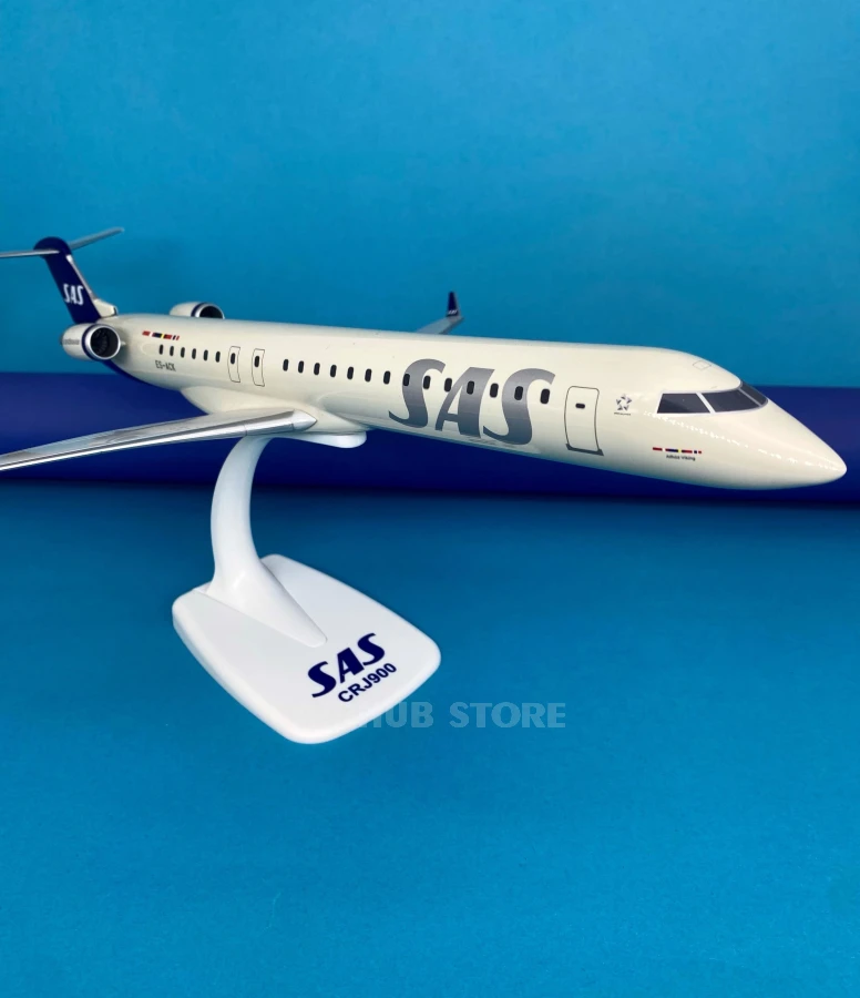 Aircraft Model Bombardier CRJ-900 SAS 1:100