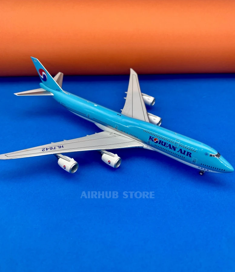 Модель літака Boeing B747-8 Korean Air 1:400