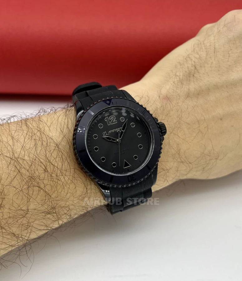 BOEING total black watch