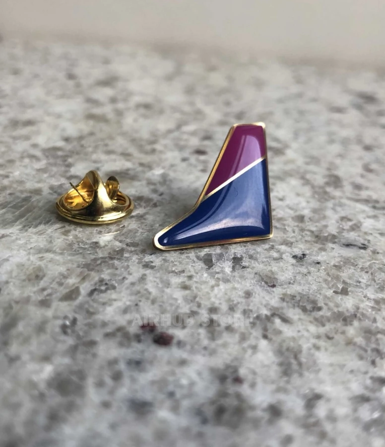 Pin Aircraft Tail Fin Wizz Air