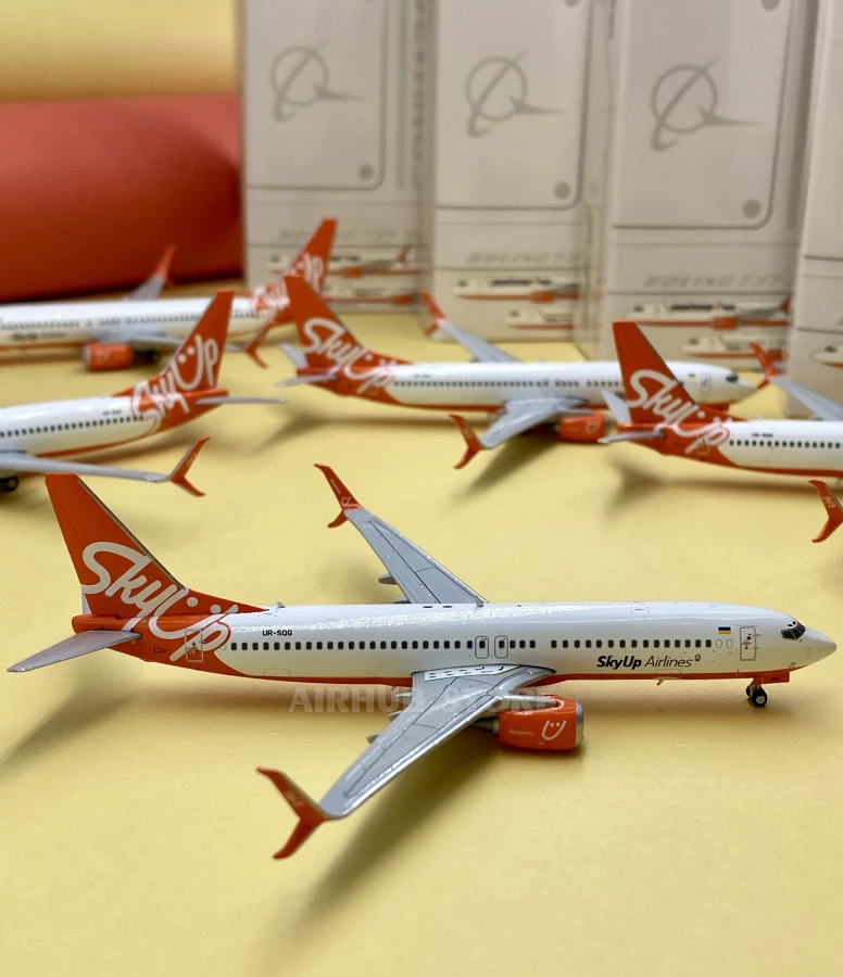 PPC Holland 1:250 ANA All Nippon Boeing 747-400D Pokemon Jet JA8957, Pre-built Model