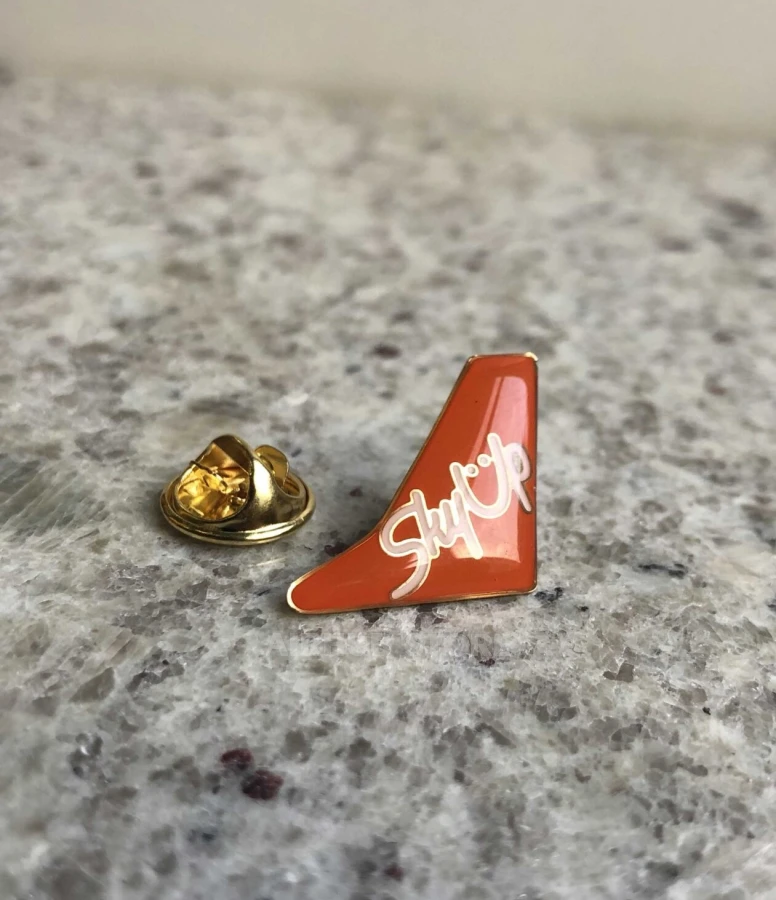 Pin Aircraft Tail Fin SkyUp Airlines